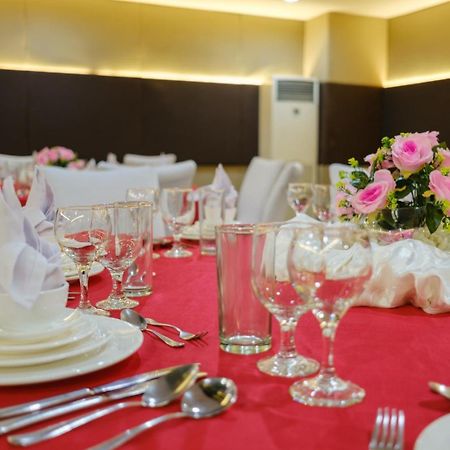Go Hotels Lanang - Davao Luaran gambar