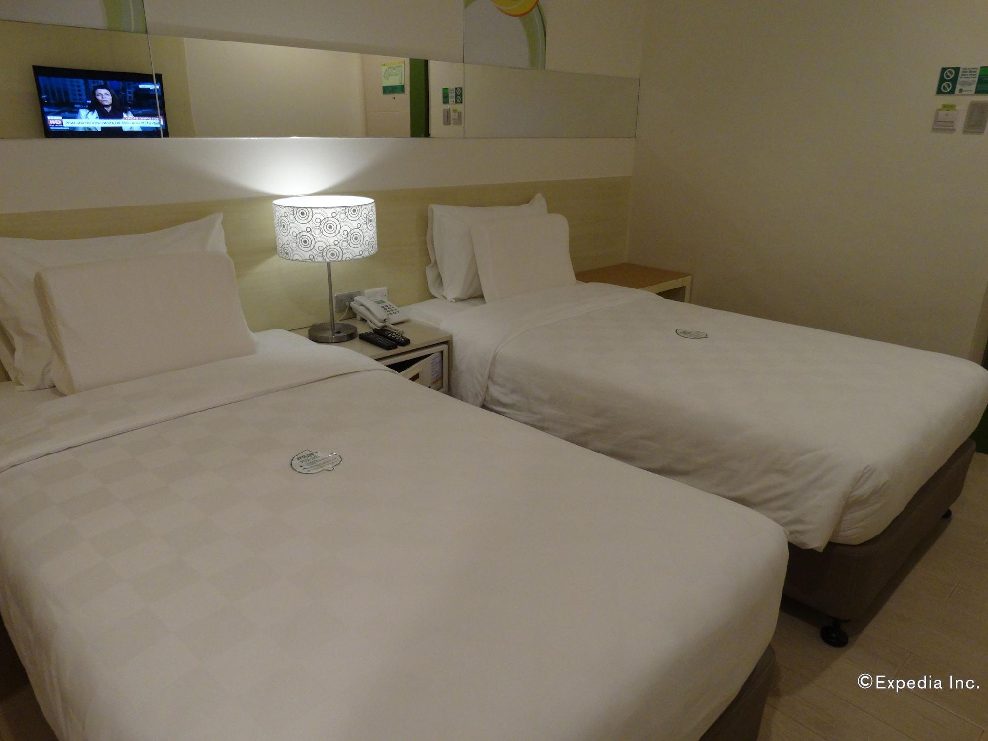 Go Hotels Lanang - Davao Luaran gambar