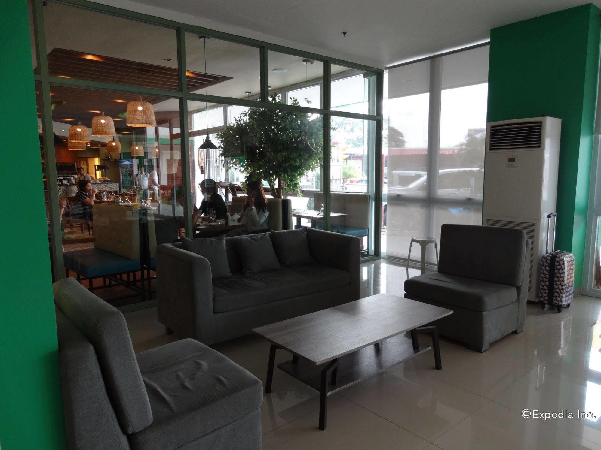 Go Hotels Lanang - Davao Luaran gambar